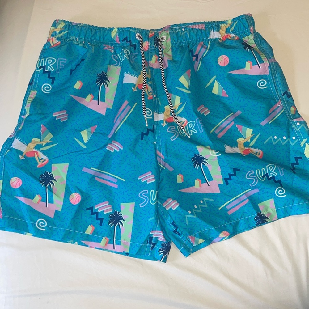 Men’s Swim Trunks Size Large